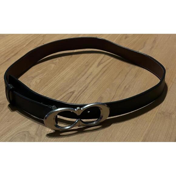 Coach Leather Women's Belt with Silver Tone Buckle Size Small - Picture 2 of 4